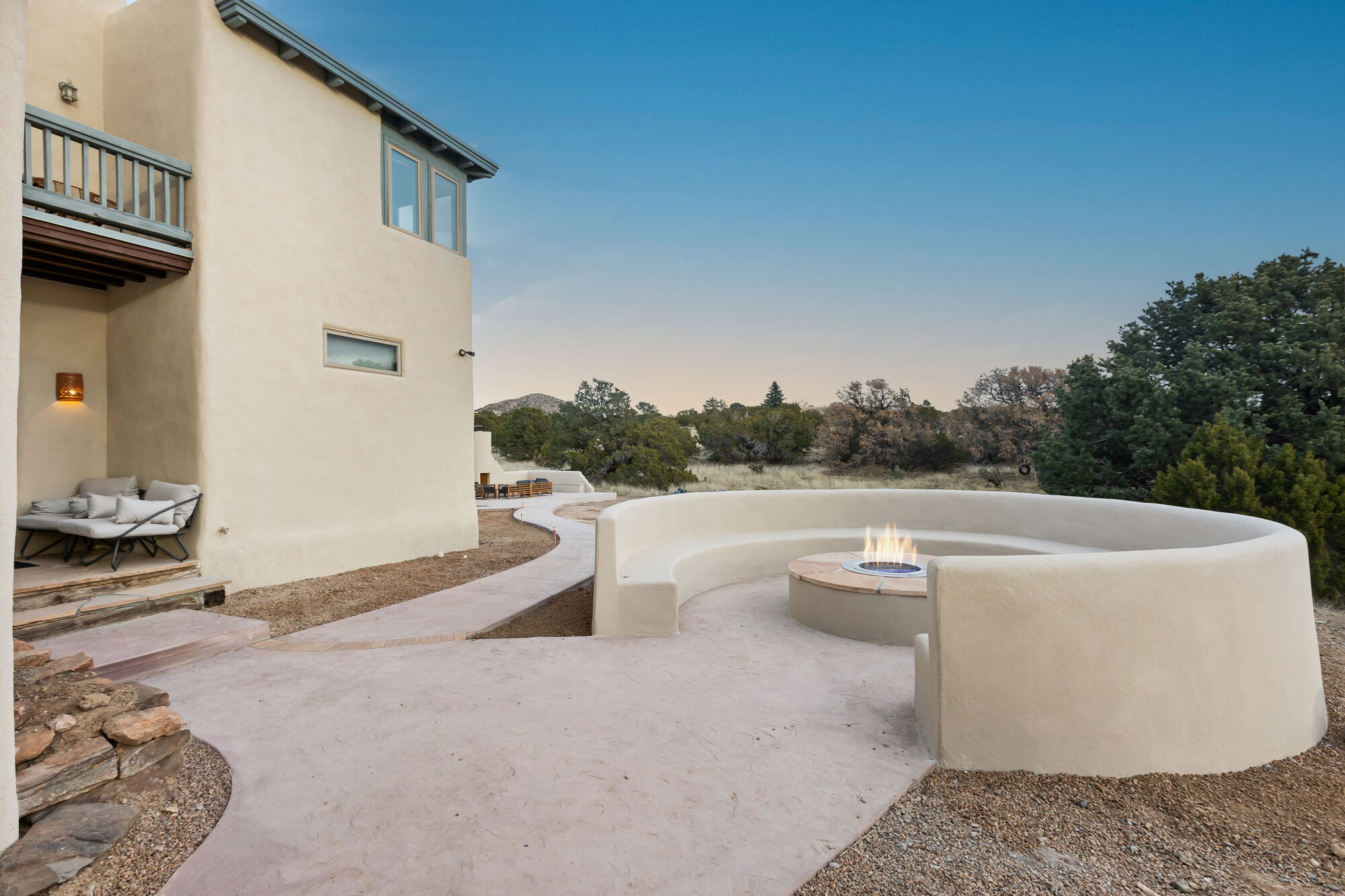 Casa de Camino firepit at dusk
