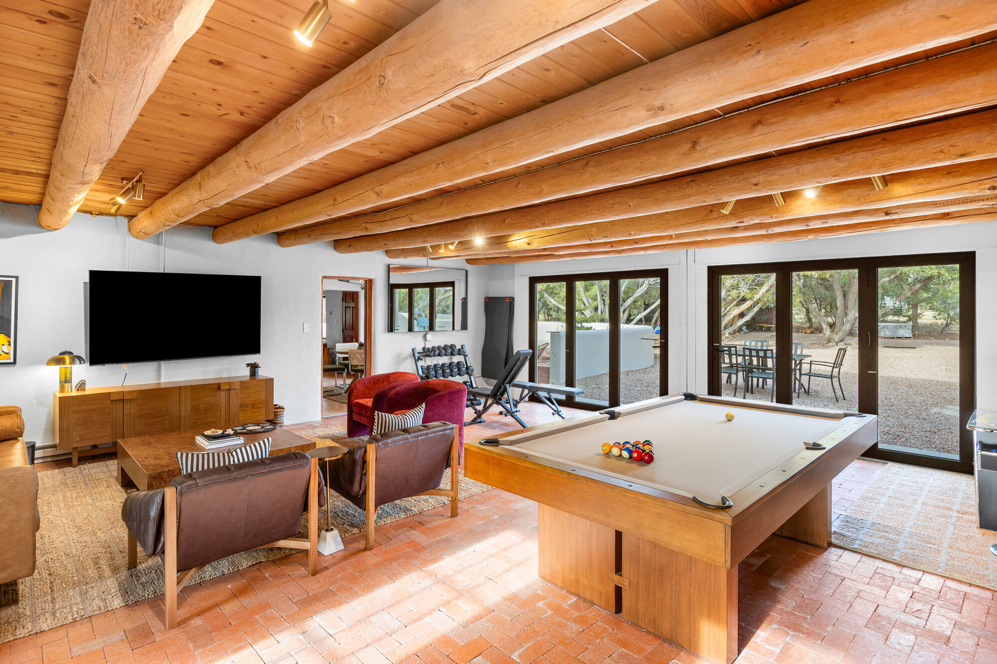 The game room at Casa de Ice